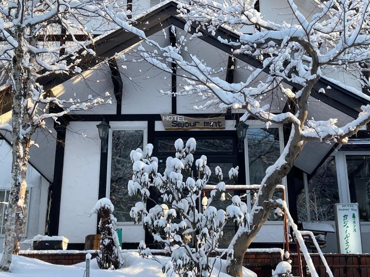 Hotel Sejour Mint In Hakuba Zewnętrze zdjęcie